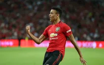 "Măng non" lập cột mốc mới, fan Man Utd tặng mưa lời khen