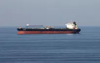 Iran bắt giữ một tàu chở dầu nước ngoài ở vùng Vịnh