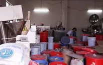 Cận cảnh quy trình sản xuất thực phẩm chức năng "xô, chậu"