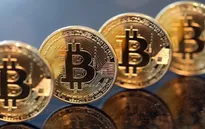Tăng chóng mặt, Bitcoin vượt mốc 11.000 USD