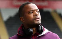 Patrice Evra trở lại Manchester United trong vai trò mới
