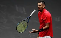Nick Kyrgios phản pháo đàn anh sau khi bị đặt câu hỏi "sao chưa bị cấm thi đấu?"