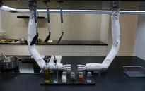 Ra mắt robot phụ bếp Bot Chef