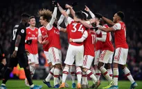 Kết quả, bảng xếp hạng Ngoại hạng Anh vòng 21: Chelsea 1-1 Brighton, Southampton 1-0 Tottenham, Arsenal 2-0 Man Utd…