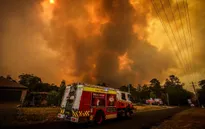 Cháy rừng dữ dội tại Australia: Số người thiệt mạng lên đến 15 người
