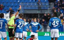 “Ngựa chứng” Balotelli lại chứng nào tật ấy