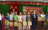 Mang Tết ấm đến người nghèo