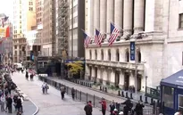FED: Kinh tế Mỹ sẽ phục hồi vững chắc sau đại dịch COVID-19