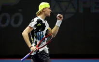 Loại Wawrinka, Shapovalov vào bán kết St Petersburg mở rộng