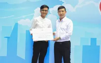 Tặng 1 năm học phí đại học cho nam sinh trong "Cặp lá yêu thương"