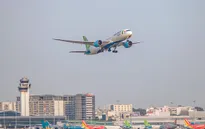 Miễn phí vé máy bay cho người đi làm từ thiện ở miền Trung
