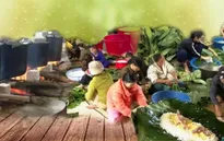 Người dân Nghệ An gói hàng nghìn chiếc bánh chưng chi viện đồng bào vùng lũ