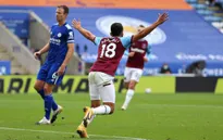 Leicester City bất ngờ thua đậm West Ham ngay trên sân nhà (Vòng 4 Ngoại hạng Anh)