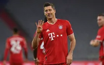 Bayern Munich 4-3 Hertha Berlin: Màn tỏa sáng của Lewandowski