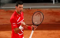 Thắng dễ Khachanov, Djokovic góp mặt tại tứ kết Pháp mở rộng 2020