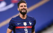 Giroud vượt mặt huyền thoại Platini trong màu áo ĐT Pháp