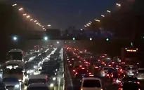 Bắc Kinh cảnh báo màu vàng về ô nhiễm không khí