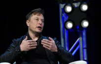 Vượt mặt ông chủ Facebook, Elon Musk trở thành người giàu thứ 3 thế giới