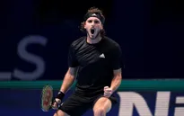 ATP Finals: Giành chiến thắng trước Rublev, Tsitsipas tiếp tục nuôi hy vọng