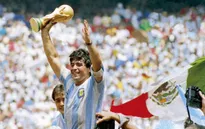 Huyền thoại bóng đá Diego Maradona qua đời ở tuổi 60