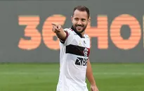 Áo đấu đặc biệt của Everton Ribeiro