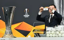 Vòng 1/16 Europa League: Man Utd và Arsenal gặp khó
