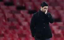 Mikel Arteta: "Thẻ đỏ của Xhaka là không thể chấp nhận được!"