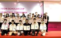 Trao học bổng 40 sinh viên khó khăn, học tập tốt ở TP Hồ Chí Minh