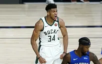 Giannis Antetokounmpo ký hợp đồng kỷ lục NBA