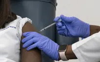 Châu Âu dự kiến tiêm vaccine COVID-19 với quy mô chưa từng có từ cuối tháng 12