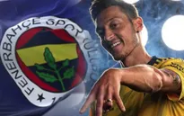 Xác định bến đỗ tiếp theo của Mesut Ozil