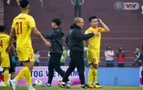 Thầy Park căn dặn học trò trước khi về Hàn Quốc