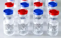 Hơn 100.000 người thuộc nhóm có nguy cơ được tiêm vaccine COVID-19 tại Nga