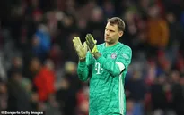 Manuel Neuer khẳng định quyết tâm cạnh tranh vị trí tại Bayern Munich