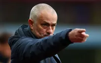 Jose Mourinho "đòi" tước danh hiệu Premier League của Man City