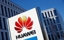 Tổng thống Trump ký ban hành luật cấm các công ty viễn thông Mỹ mua thiết bị của Huawei