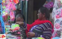 Thiếu hàng nhập từ Trung Quốc, khu chợ Ấn Độ kém sôi động