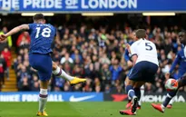 Chelsea xây chắc top 4 trong ngày Tottenham thiếu hỏa lực