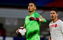 Liverpool, Everton sẽ "derby" trên TTCN vì thủ thành 30 triệu Euro?