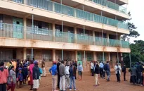 Giẫm đạp tại một trường tiểu học ở Kenya, ít nhất 13 học sinh thiệt mạng