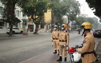 WHO: CSGT nên đeo khẩu trang và trang bị dung dịch rửa tay