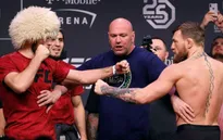 Khabib Nurmagomedov tiếp tục từ chối thượng đài với Conor McGregor