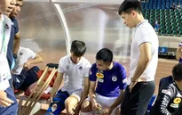 Duy Mạnh chấn thương nặng, sẽ phải chụp MRI xác định tổn thương
