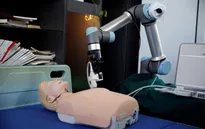 Robot thay thế bác sỹ khám bệnh ở Trung Quốc