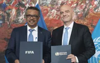 FIFA đẩy mạnh hợp tác với WHO ngăn chặn đại dịch Covid-19