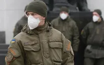 Tịch thu 100.000 khẩu trang y tế bị cướp tại Ukraine