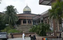 Nhà thờ Hồi giáo Sri Petaling - Ổ dịch COVID-19 tại Đông Nam Á