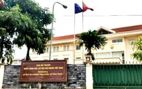 Cộng đồng người Việt tại Lào nên hạn chế đi lại