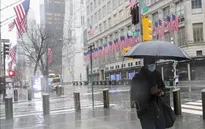 Mỹ khuyến cáo người dân tự cách ly sau khi rời New York