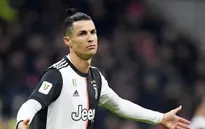 Ronaldo nguy cơ bị cắt lương vô thời hạn